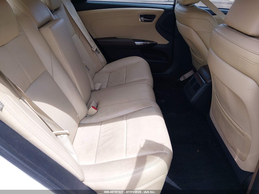 2015 TOYOTA AVALON HYBRID auction photo 8
