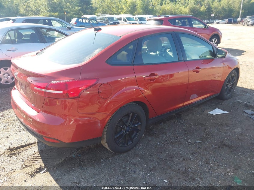 Vin: 1fadp3f25jl252257, lot: 46266243, ford focus se 20184