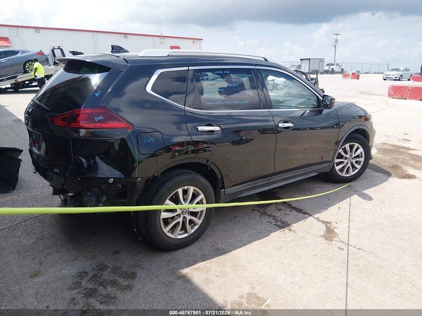 2018 NISSAN ROGUE auction photo 4