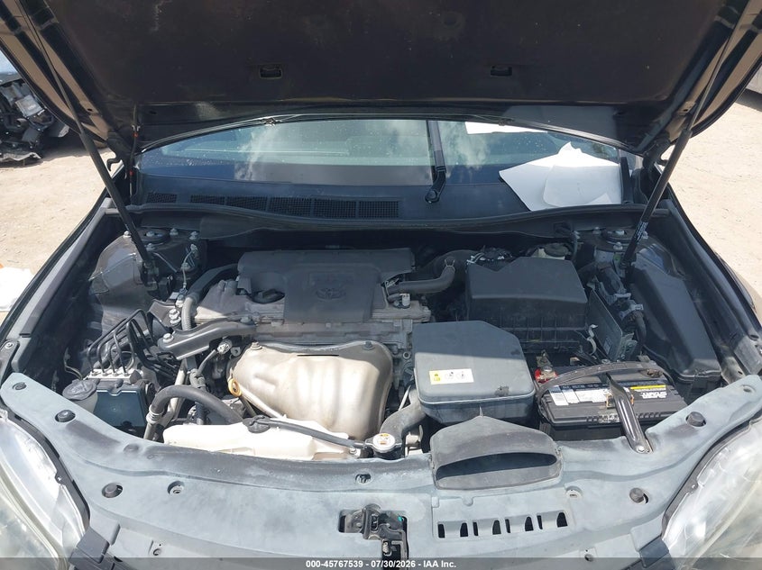 TOYOTA CAMRY - zdjęcie 10