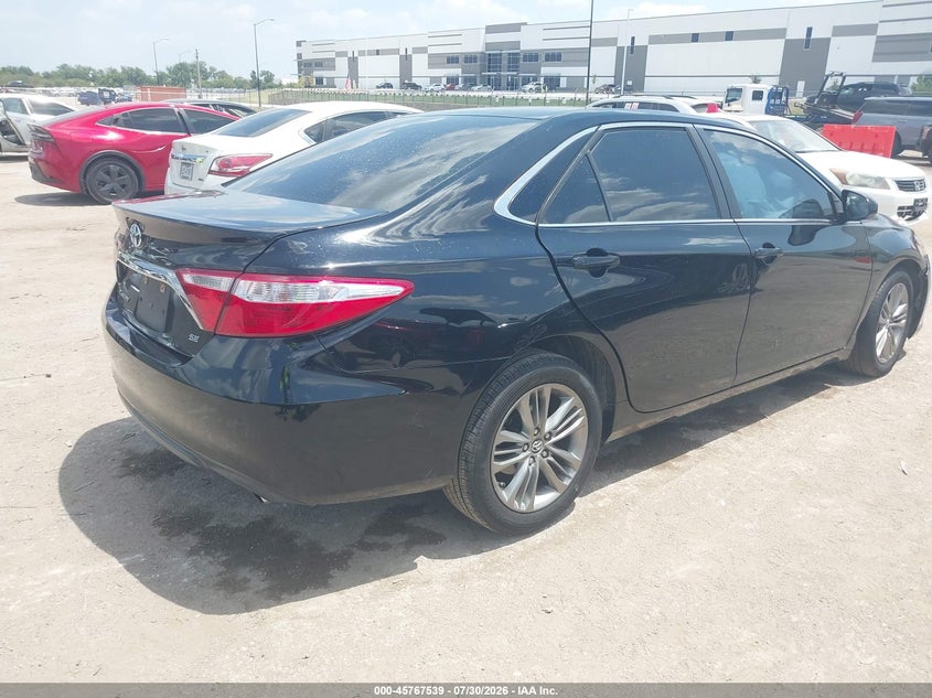 TOYOTA CAMRY - zdjęcie 4