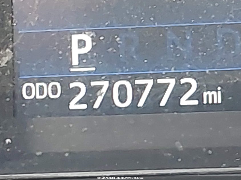 TOYOTA TUNDRA - zdjęcie 16