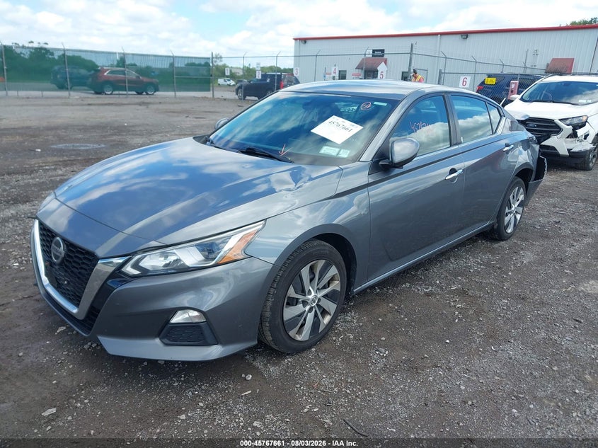 2020 NISSAN ALTIMA auction photo 2