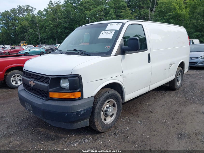 2017 Chevrolet Express, Левый бок, IAAI, VIN 1GCWGAFF2H1133906 — фото 2