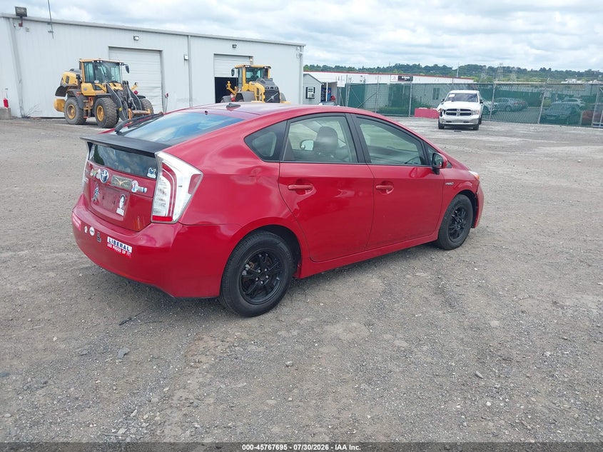 Vin: jtdkn3du0c5424942, lot: 46266444, toyota prius three 20124