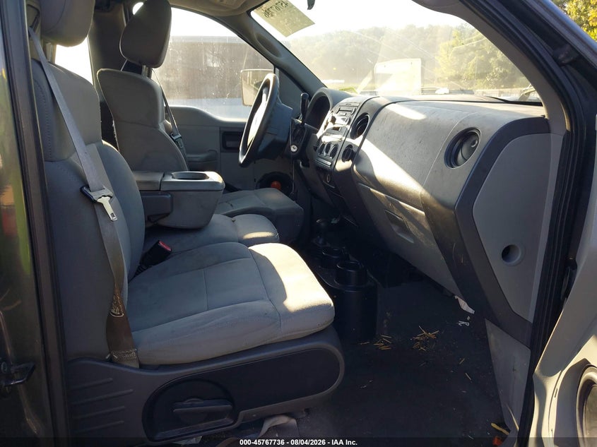 2004 FORD F-150 auction photo 5