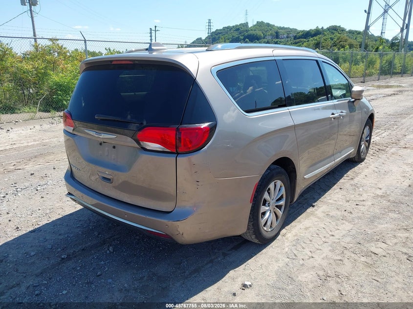 Vin: 2c4rc1eg3jr310967, lot: 46266504, chrysler pacifica touring l plus 20184