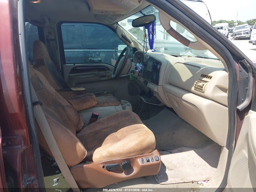 2005 FORD F-350 auction photo 5