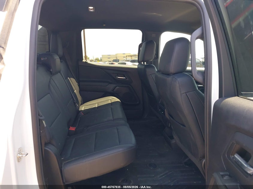 2024 CHEVROLET SILVERADO EV auction photo 8