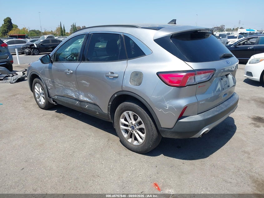 Vin: 1fmcu9g62mua95686, lot: 46266595, ford escape se 20213