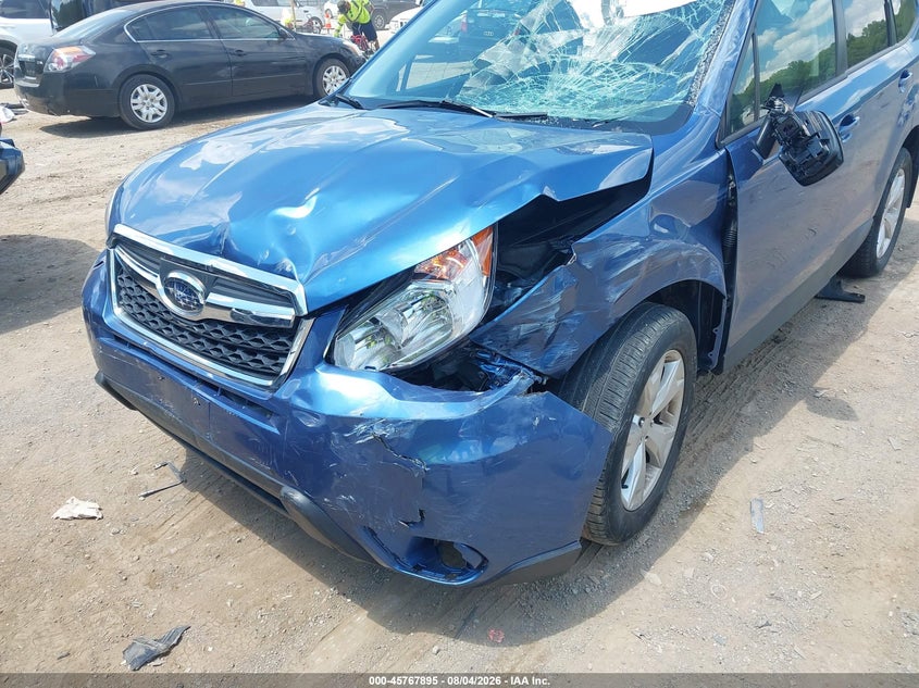 2015 SUBARU FORESTER auction photo 6