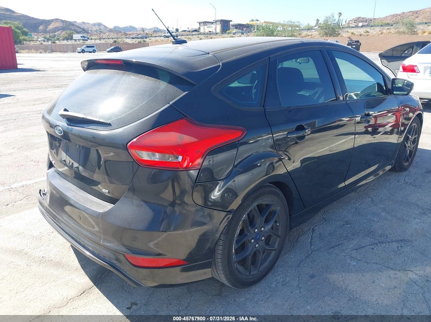 Vin: 1fadp3k26fl363851, lot: 46266649, ford focus se 20154