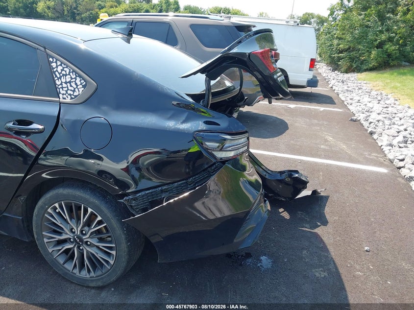 2023 KIA FORTE auction photo 6