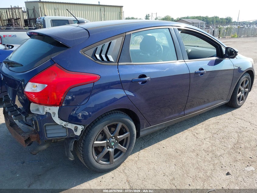Vin: 1fahp3k29cl139244, lot: 46266699, ford focus se 20124