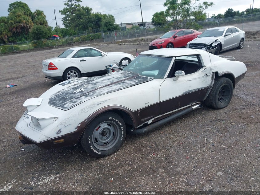 1977 CHEVROLET CORVETTE auction photo 2