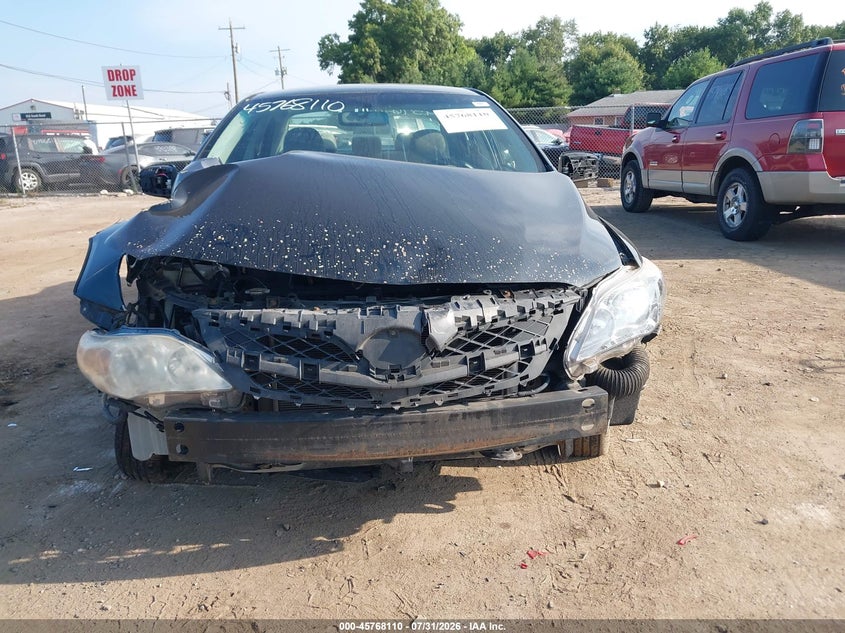 2011 TOYOTA COROLLA auction photo 6