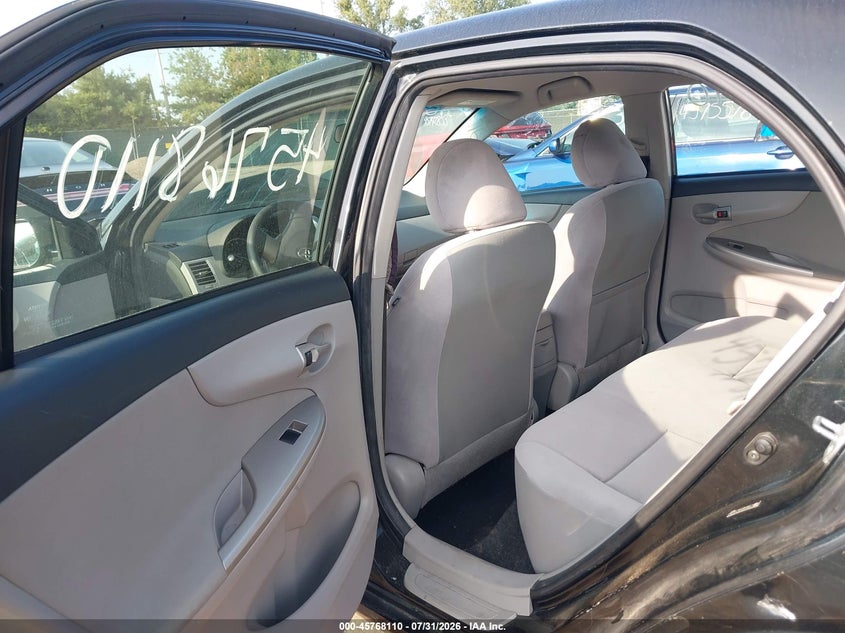 2011 TOYOTA COROLLA auction photo 8