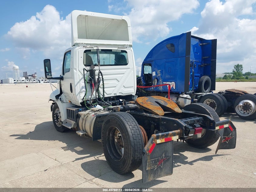2021 INTERNATIONAL RH auction photo 3