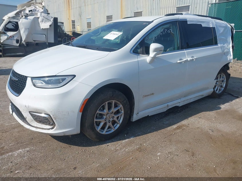 Vin: 2c4rc1bg7nr217945, lot: 46266951, chrysler pacifica touring l 20222