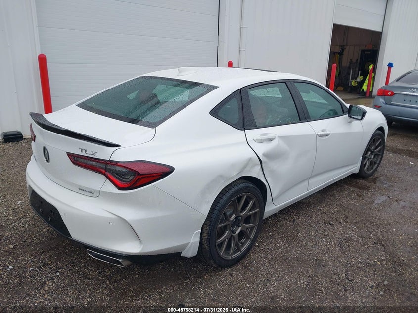 2022 ACURA TLX auction photo 4