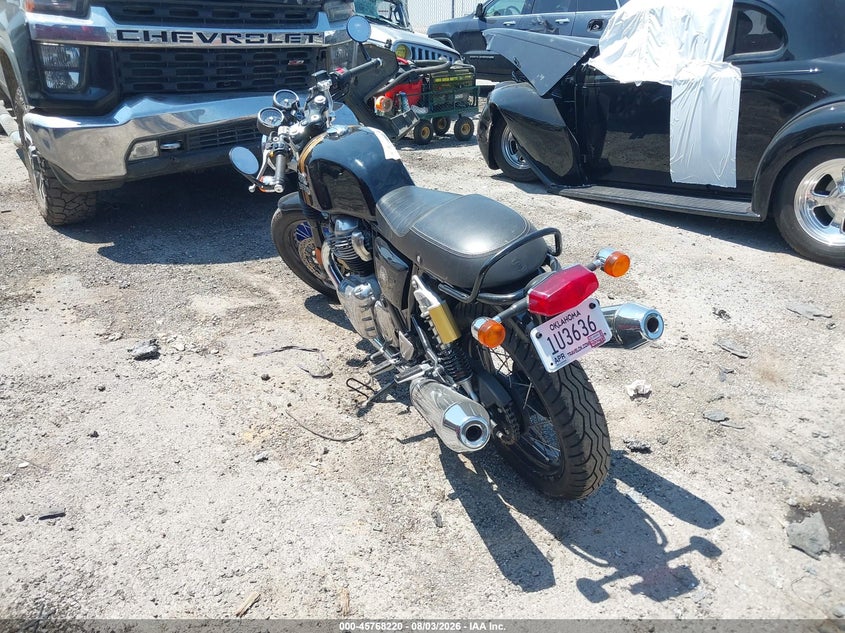 2021 ROYAL ENFIELD MOTORS INT 650 auction photo 3