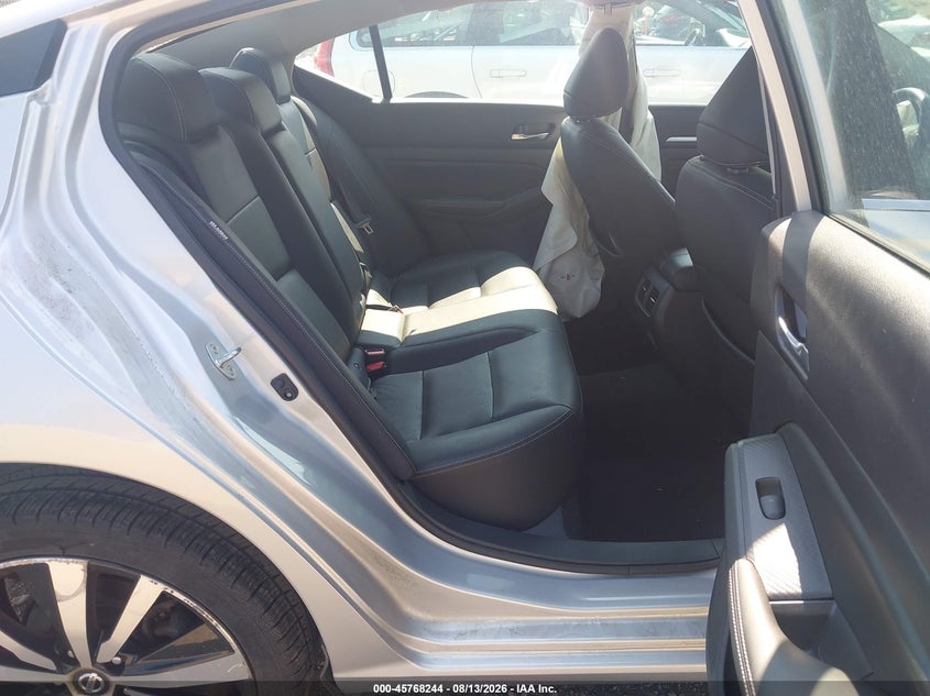 2019 NISSAN ALTIMA auction photo 8