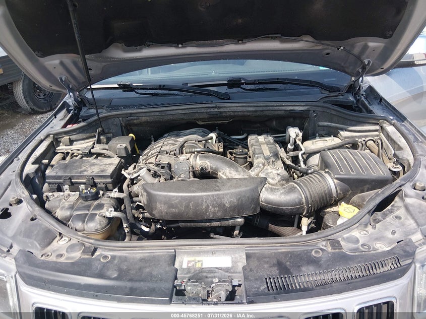 JEEP GRAND CHEROKEE - zdjęcie 10