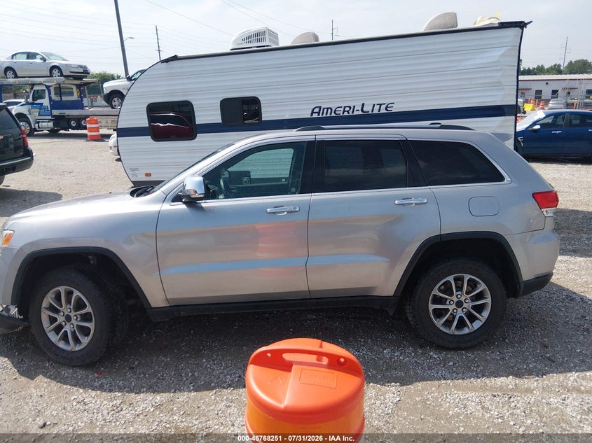 JEEP GRAND CHEROKEE - zdjęcie 15