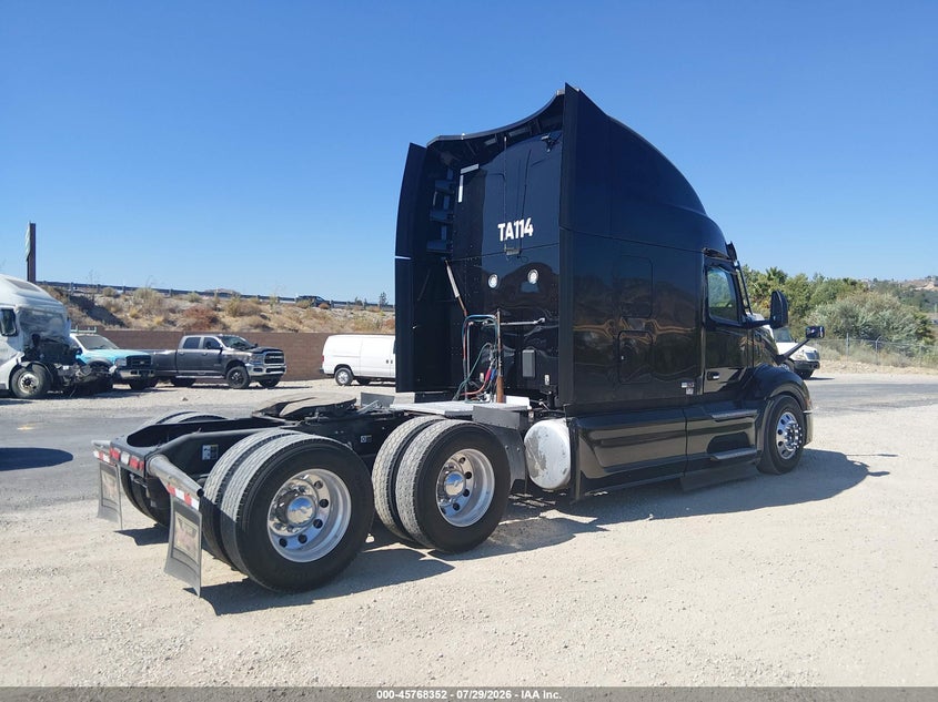 2024 PETERBILT 579 auction photo 4