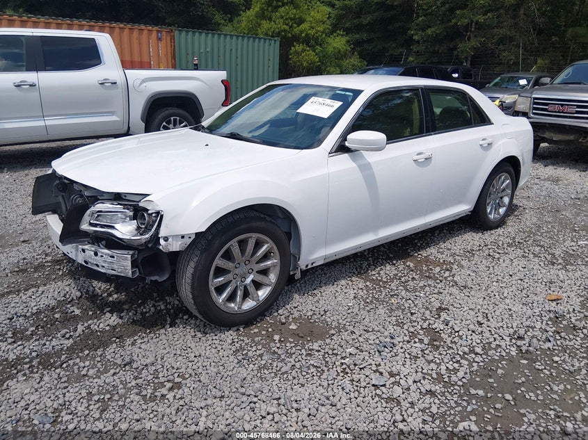 Vin: 2c3ccaag8eh354992, lot: 46267215, chrysler 300 20142