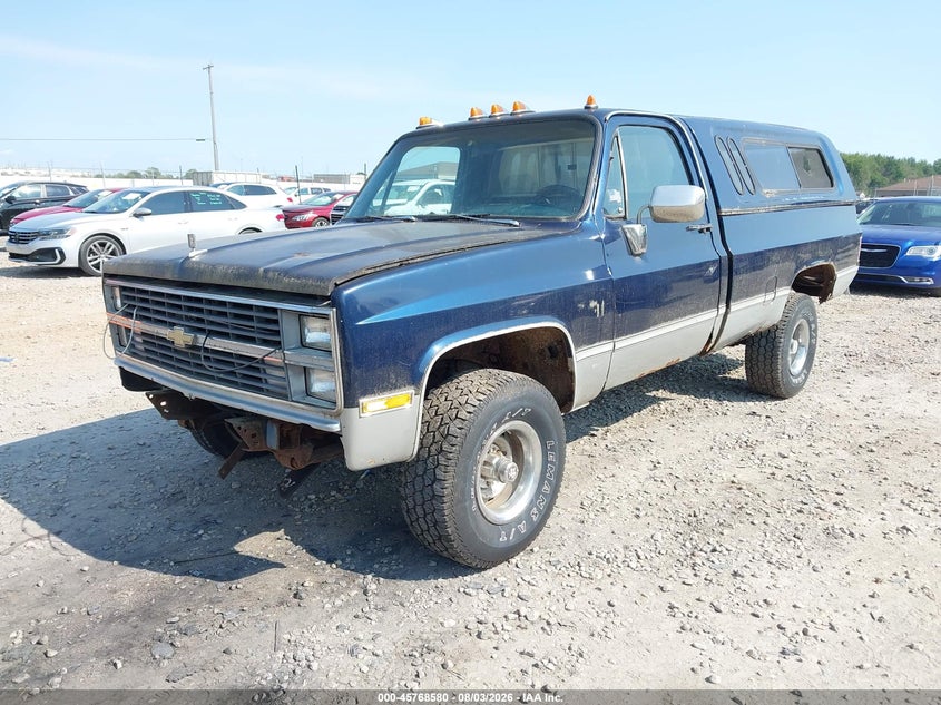 1983 CHEVROLET K10 auction photo 2