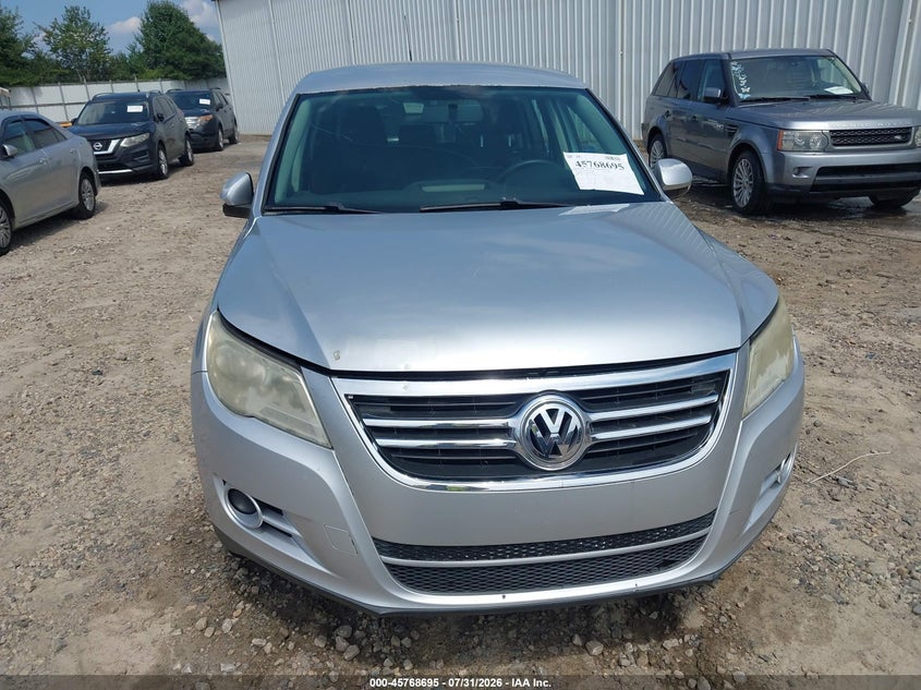 2011 VOLKSWAGEN TIGUAN auction photo 6