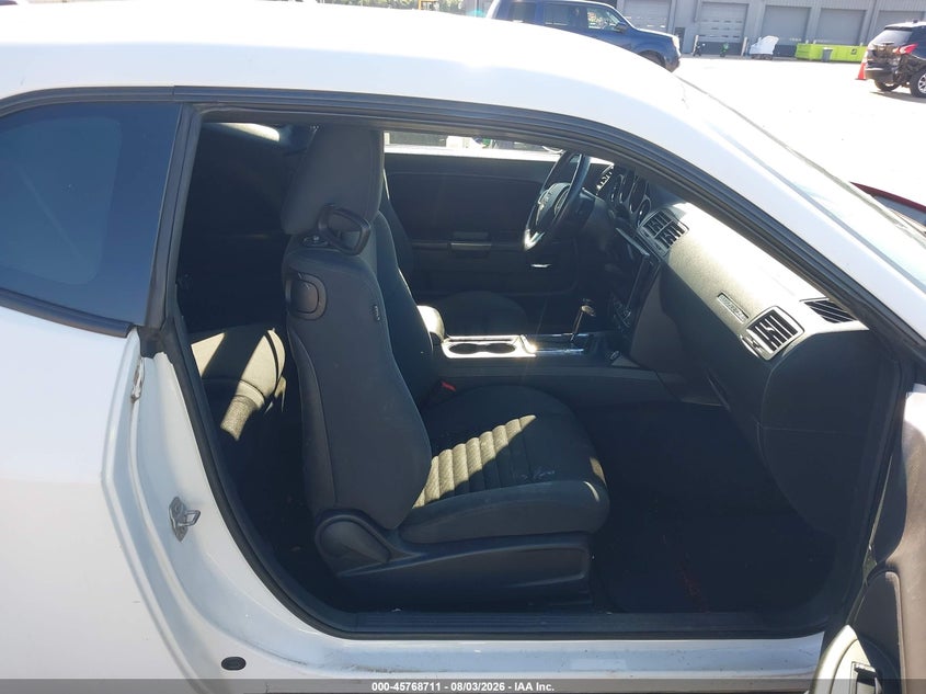 2014 DODGE CHALLENGER auction photo 5