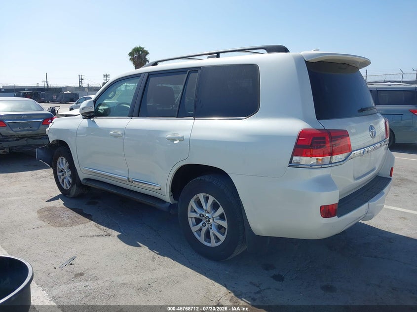 Vin: jtmcy7aj3j4070396, lot: 46267461, toyota land cruiser v8 20183