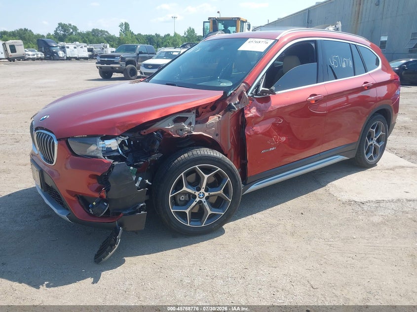 2018 BMW X1 auction photo 2