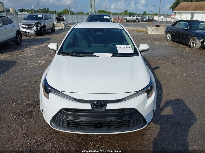 TOYOTA COROLLA - zdjęcie 12