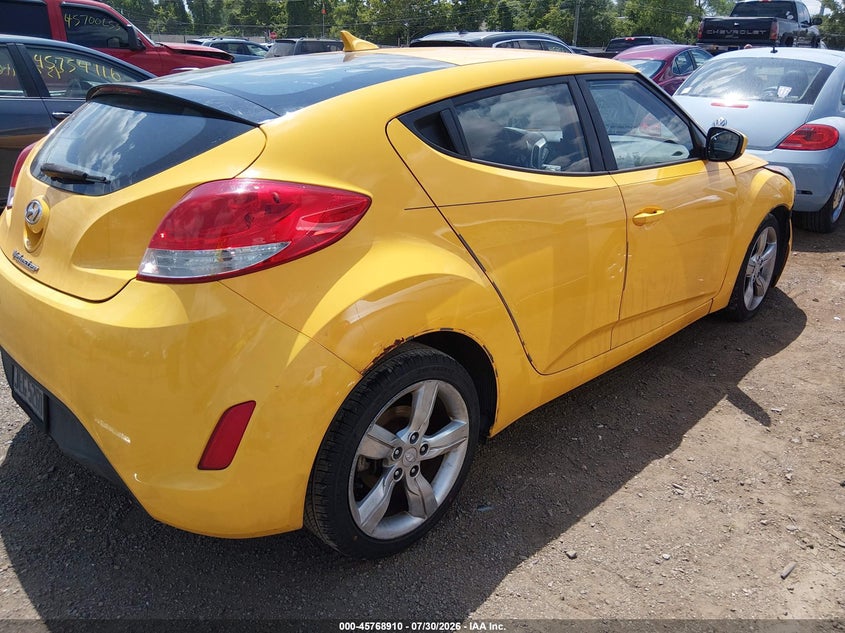Vin: kmhtc6ad2fu235814, lot: 46267659, hyundai veloster 20154