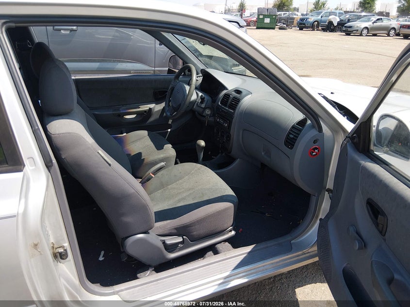 2003 HYUNDAI ACCENT auction photo 5