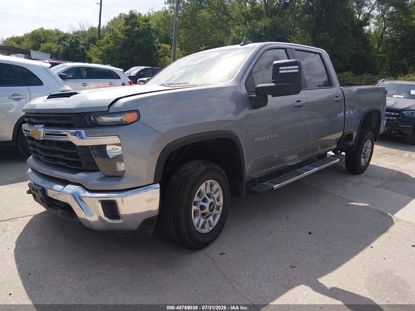 2026 CHEVROLET SILVERADO 2500 HD auction photo 2