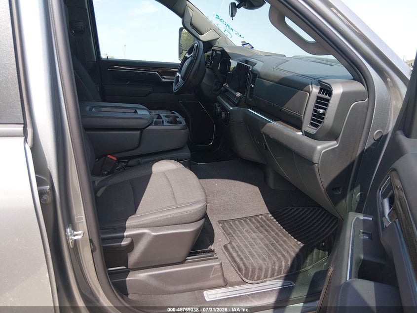2026 CHEVROLET SILVERADO 2500 HD auction photo 5