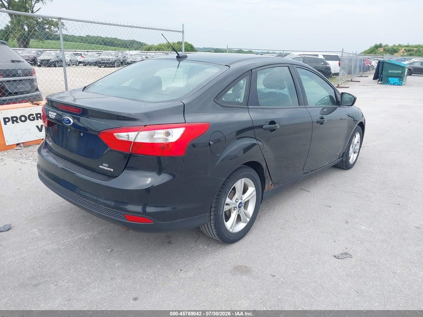 Vin: 1fadp3f26dl263790, lot: 46267791, ford focus se 20134