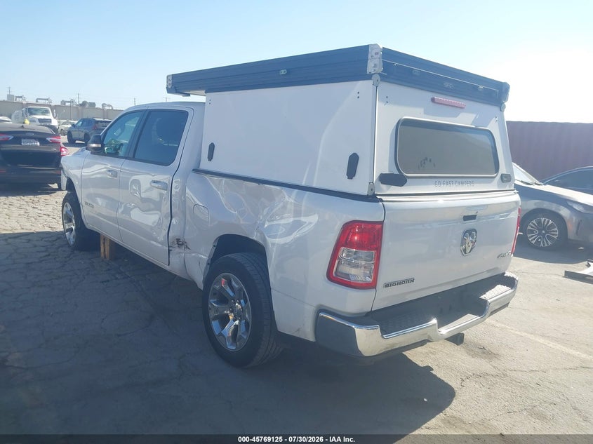 Vin: 1c6rrffg8nn340826, lot: 46267874, ram 1500 big horn  4x4 5'7 box 20223