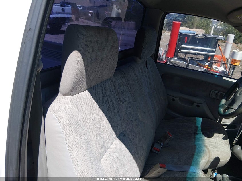 2001 TOYOTA TACOMA auction photo 8