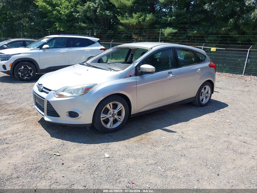 Vin: 1fadp3k24el294947, lot: 46267977, ford focus se 20142