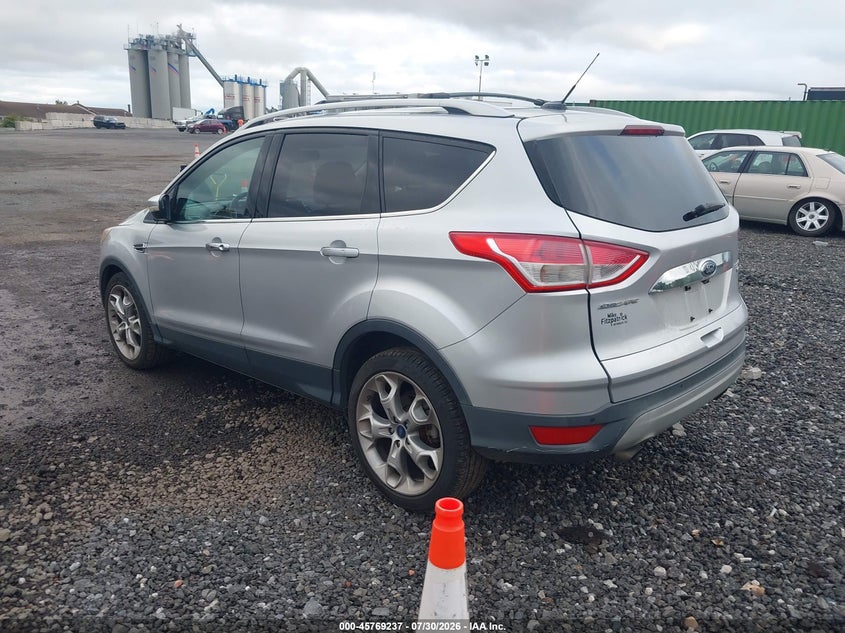 Vin: 1fmcu9jx8fuc35082, lot: 46267986, ford escape titanium 20153