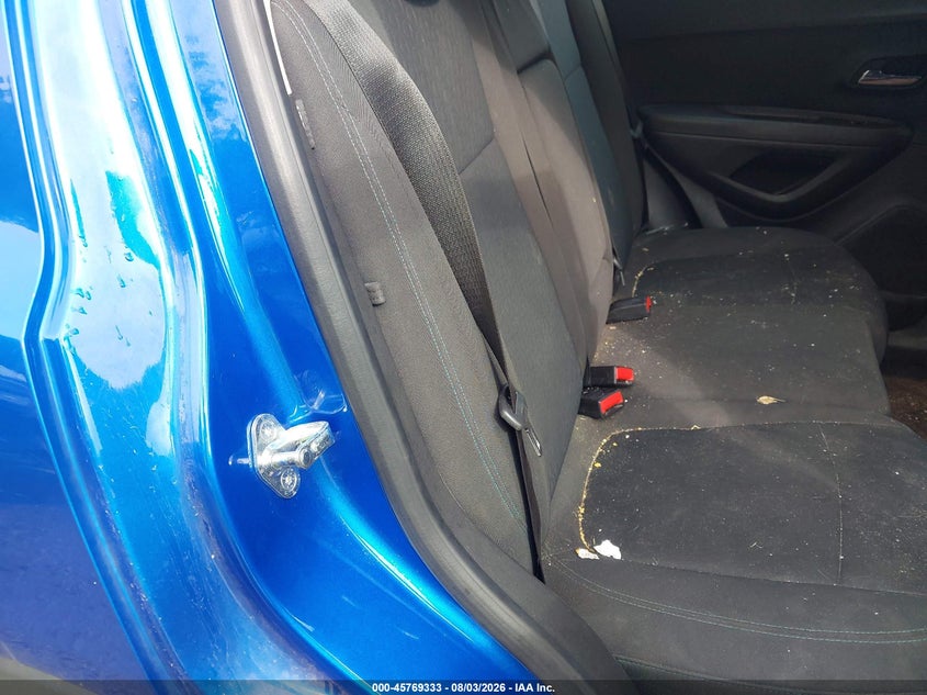 2015 CHEVROLET TRAX auction photo 8