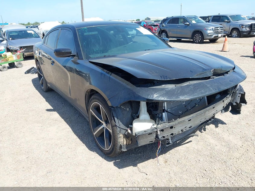 Vin: 2c3cdxbg8lh162760, lot: 46268087, dodge charger sxt rwd 2020 img_1