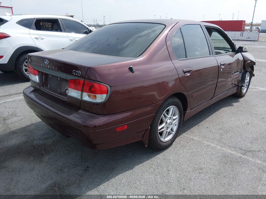 2002 INFINITI G20 auction photo 4