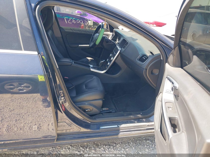 VOLVO S60 2015 VIN YV140MFK8F1357439