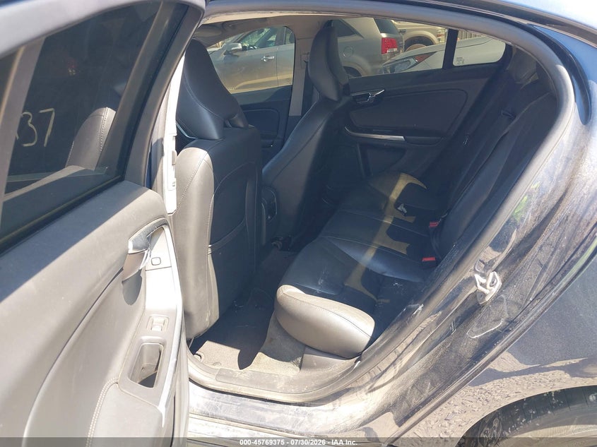 VOLVO S60 2015 VIN YV140MFK8F1357439